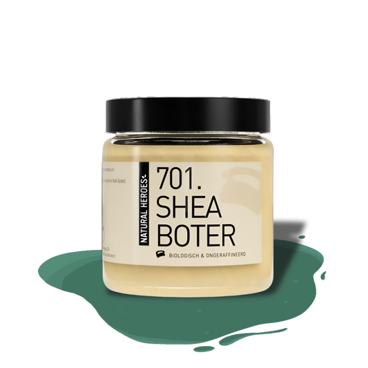 Pure organic shea butter – unrefined, vitamin-rich skin balm for hydration and soothing dry or damaged skin.